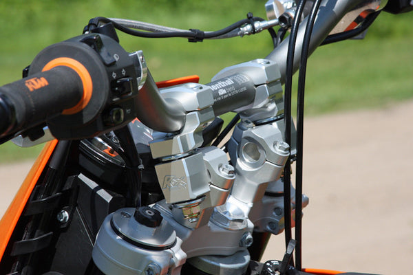 2" Pivoting Anti-Vibe Bar Risers for 1 1/8" Handlebar- 2 Color Options