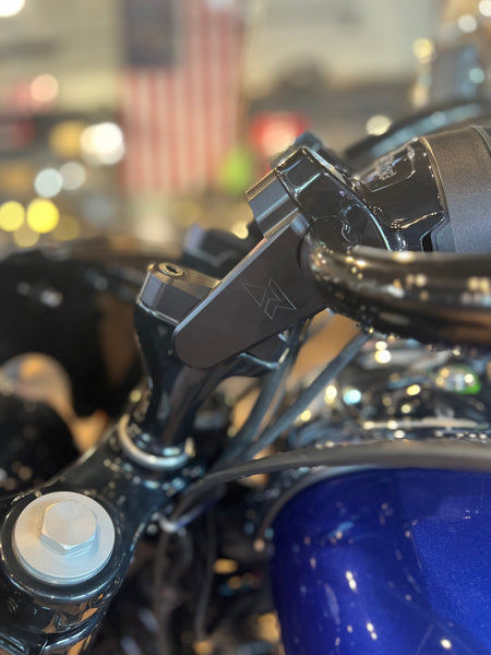 Indian Chief 3" Pivoting Bar Riser